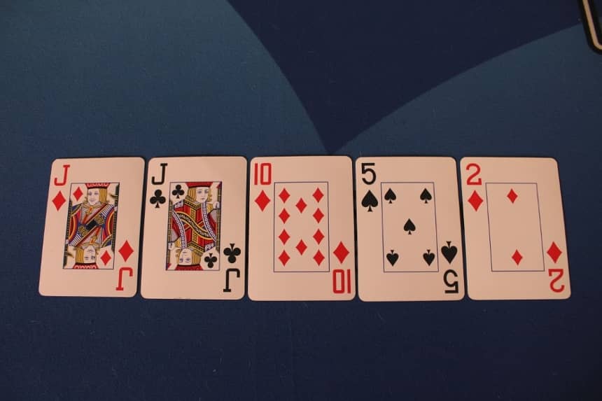 Pai Gow Poker pair example