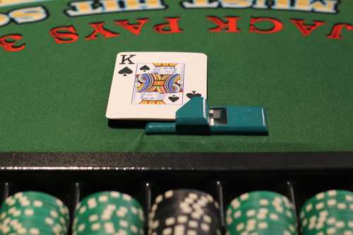 How to Use the Blackjack Peeker