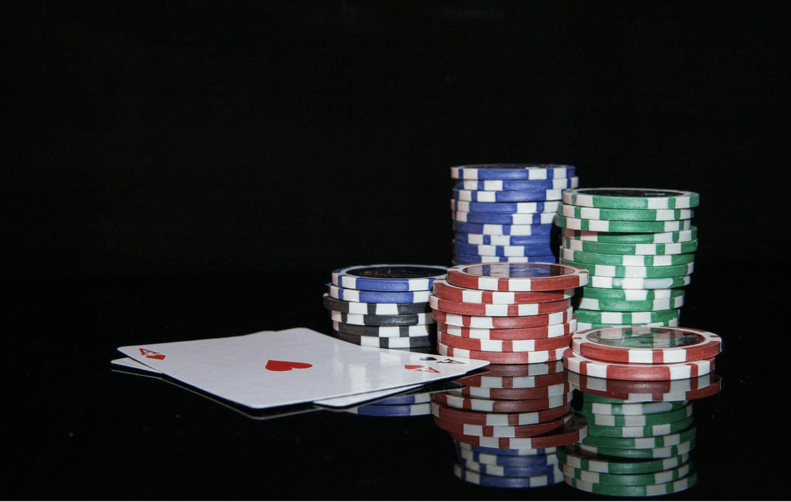 Blackjack Strategy Guide: Top Tips for Cutting the House Edge