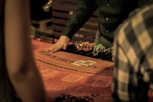 Elevating the Kiwi Live Casino Experience: A Guide to Professional Table Game Standards and Strategy