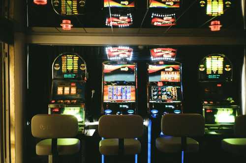 Casinofy Review: The All-In-One Hub for Slot & Table Game Enthusiasts