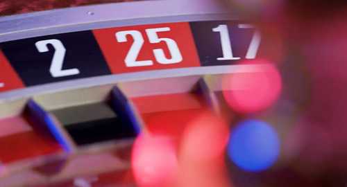 How to Deal Roulette