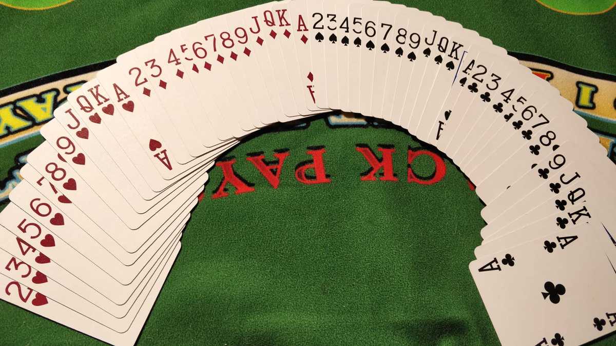 a single deck with no tens in it a single deck with no tens in it